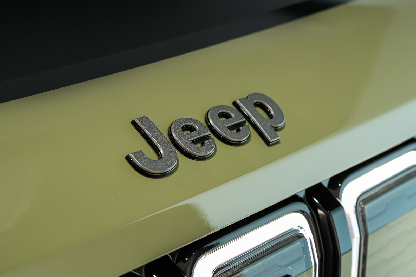 Jeep готовит для Европы два компактных кроссовера и большой SUV в партнёрстве с Dongfeng