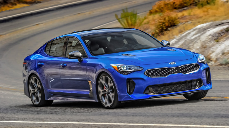 Вот насколько обесценился Kia Stinger GT 2021 года за 5 лет