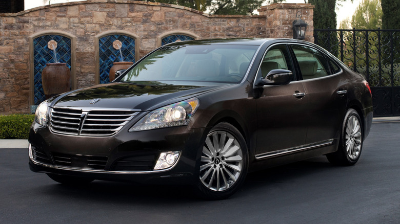 5 вещей, которые нужно знать перед покупкой подержанного Hyundai Genesis или Equus с двигателем V8