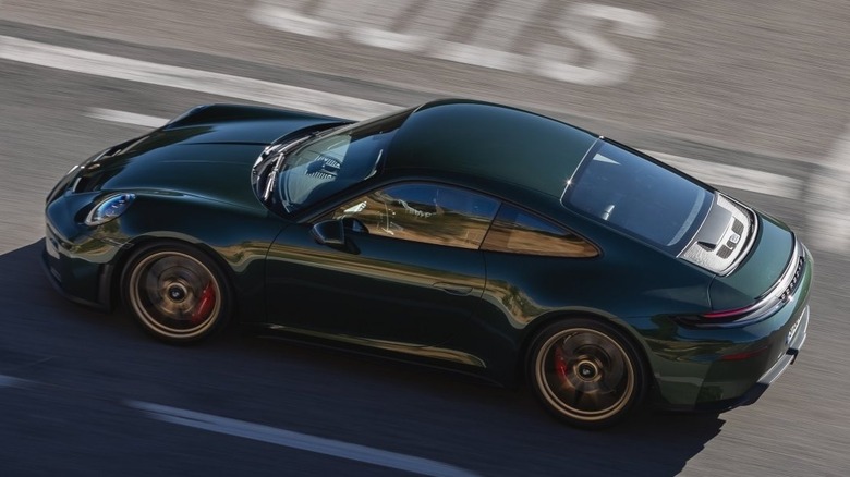 Отлично для трека, еще лучше для дороги: как Porsche создала 911 GT3 Touring