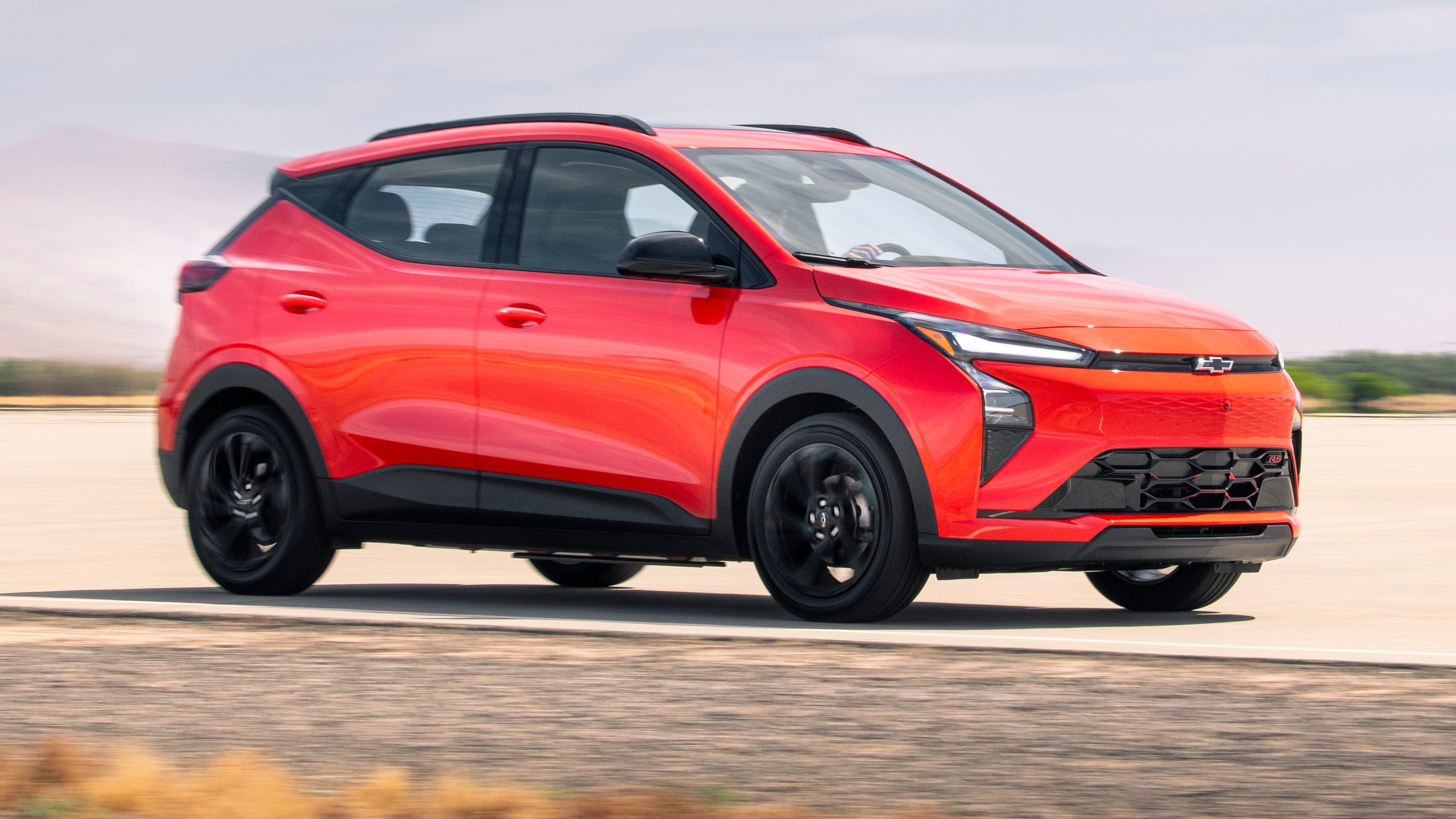 Chevrolet Bolt 2027 года не намного лучше, так почему же он нам всё ещё нравится?