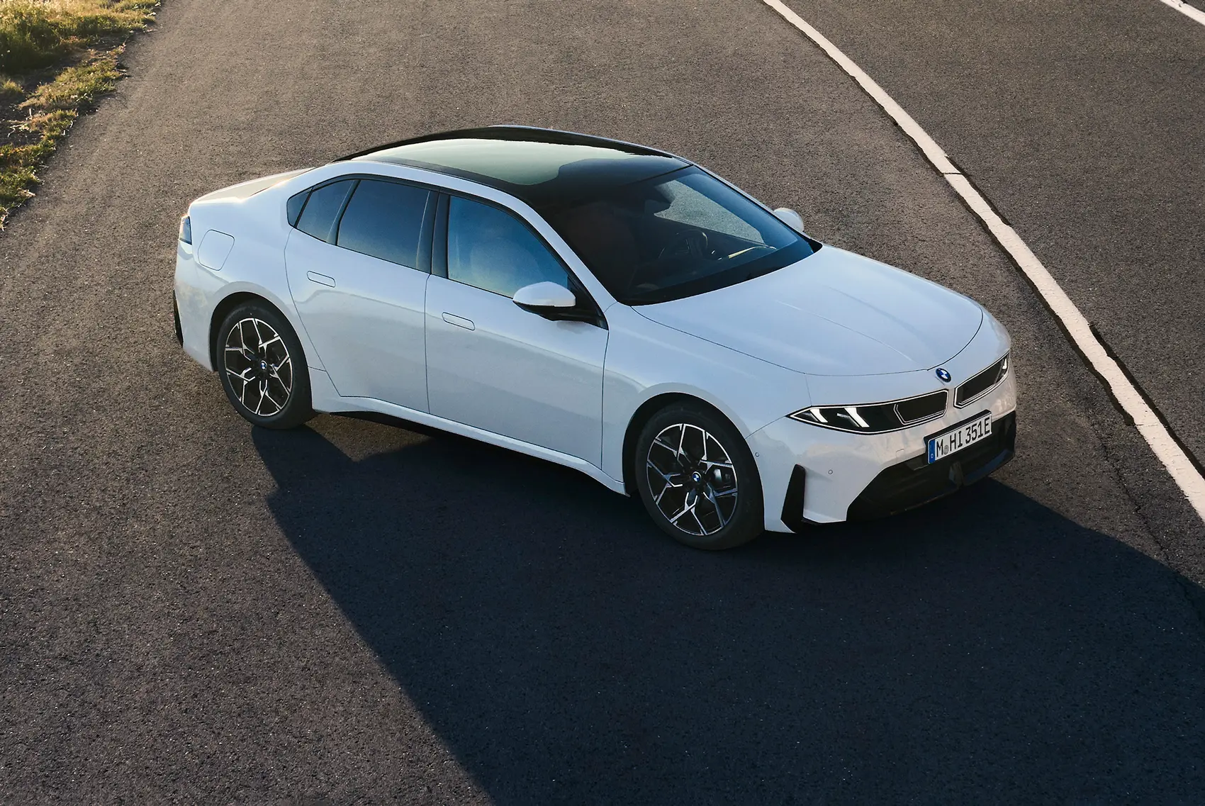BMW i3 с огромным запасом хода дешевле C-Class в Великобритании