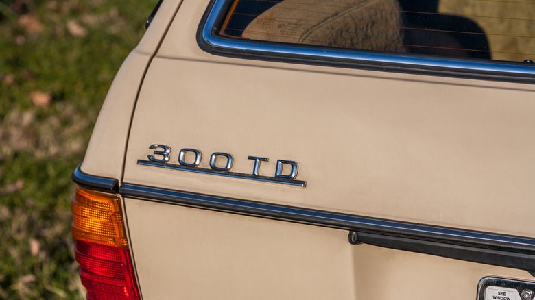 Вот что делает легендарный двигатель Mercedes OM617 одним из самых надёжных за всю историю
