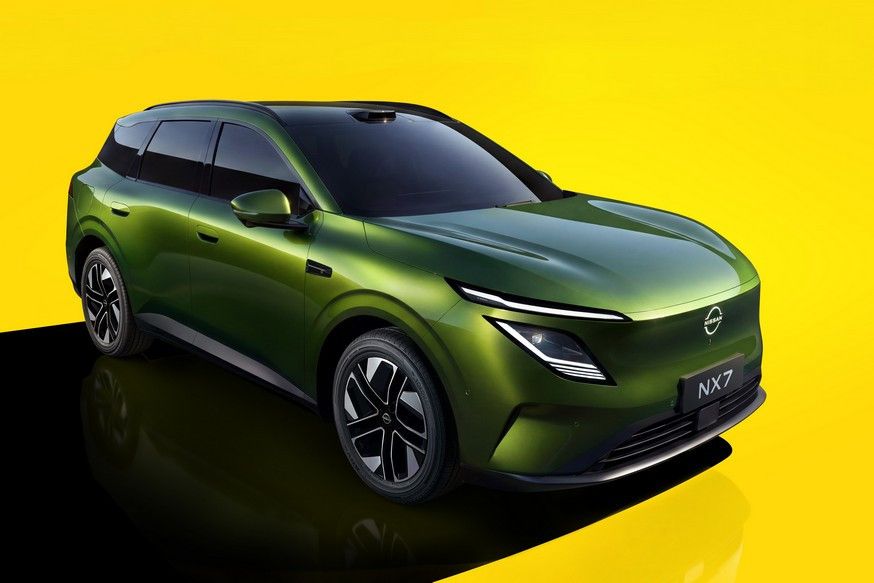 Компактный кроссовер Nissan NX7 готовится к дебюту: официальные изображения