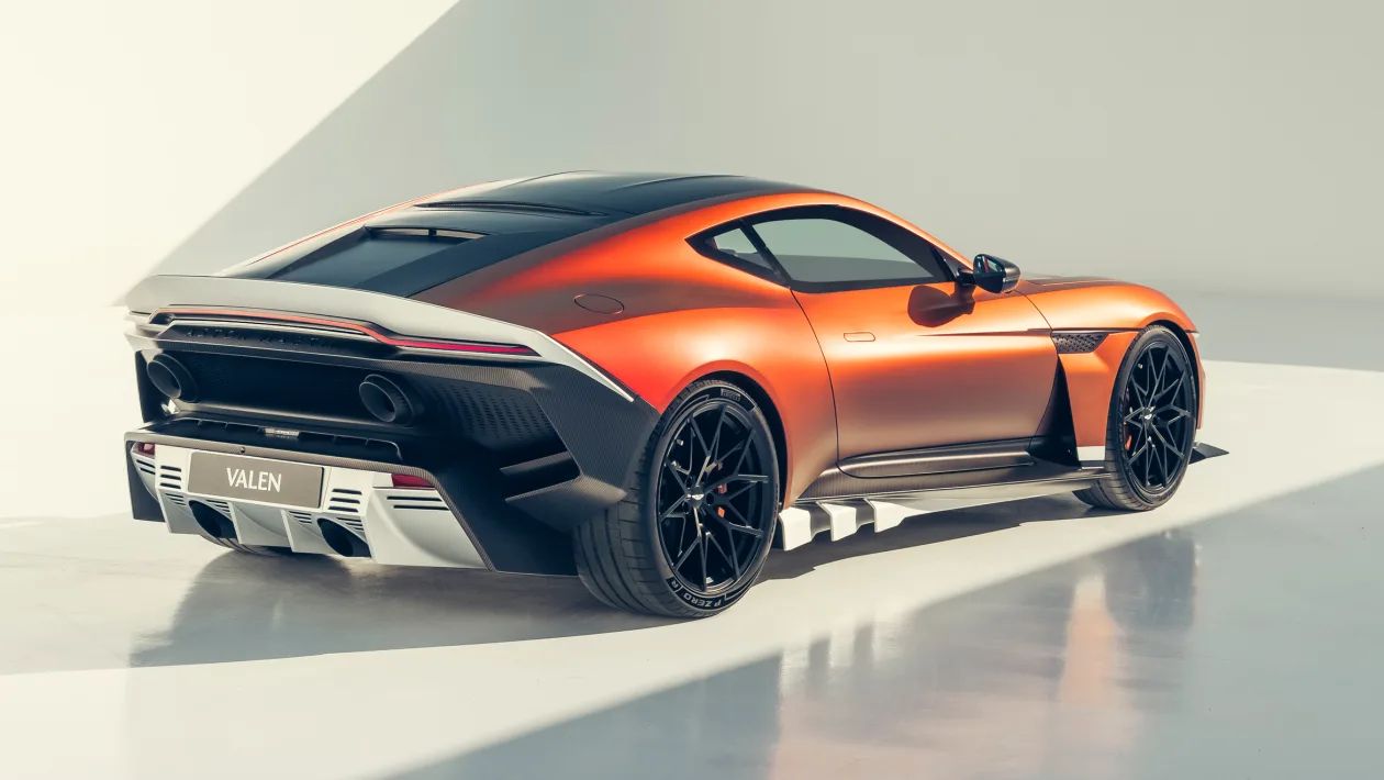 Aston Martin создал новый суперкар за 1,5 млн фунтов с секретной целью